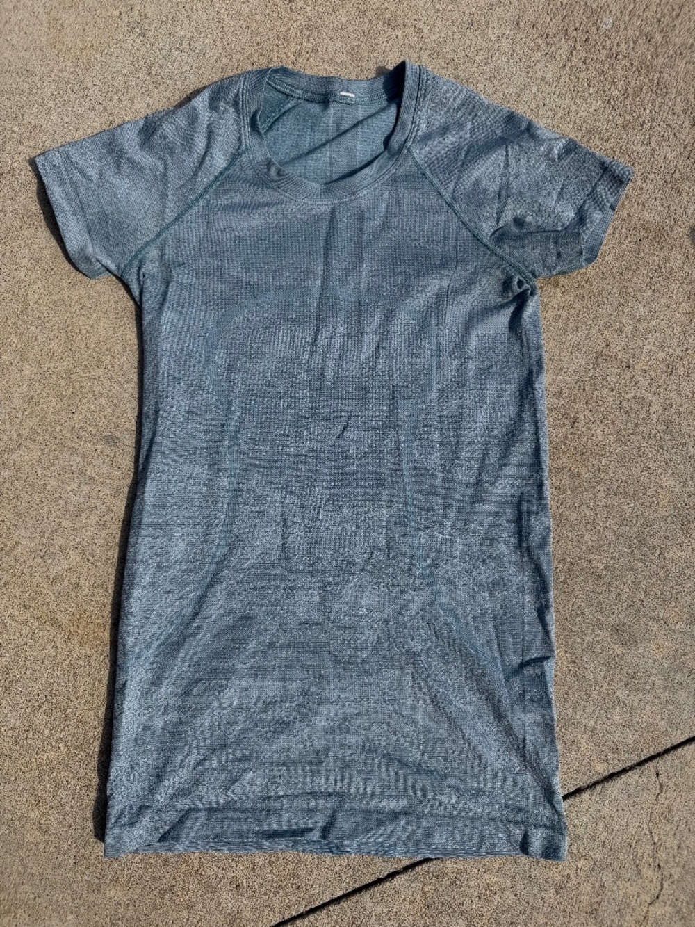 Lululemon short sleeve swiftly tech in blue